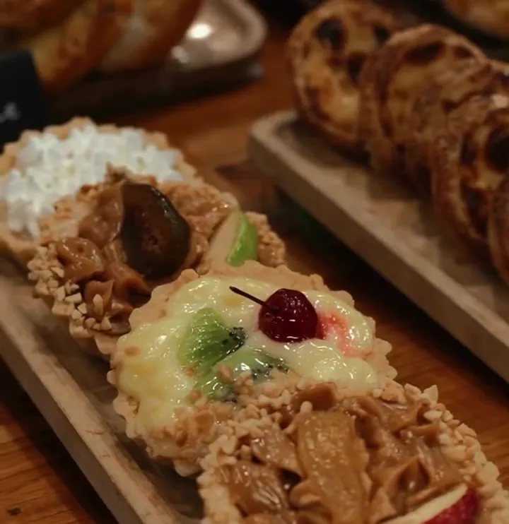 Tortinhas e folhados da confeitaria
